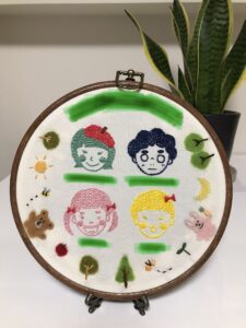 刺繍　置物