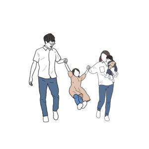 母親に抱かれているこども、両親と手をつないでジャンプしているこども
