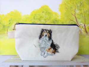 愛犬の似顔絵入りポーチ
