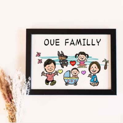 「OUE FAMILY」の文字、ご夫婦とお子さん2人、愛犬のキャラ風似顔絵
